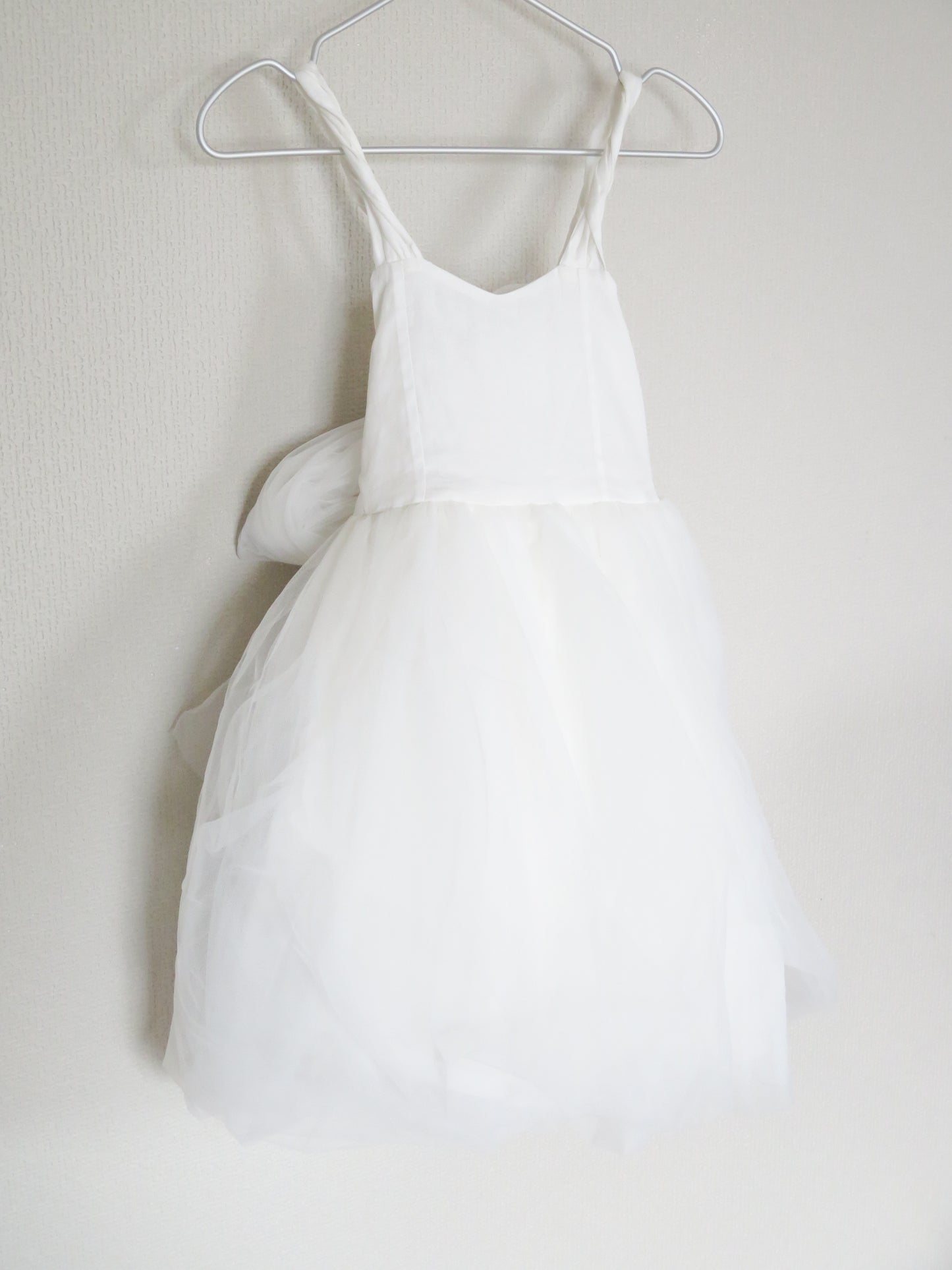 衣装:チュールドレスドレス(3 year old)