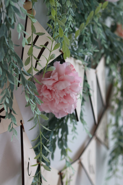 装花ガーランド：シャクヤク