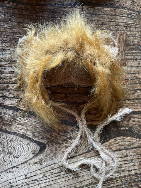 ヘッドアクセサリ：ライオンのボンネット（half）