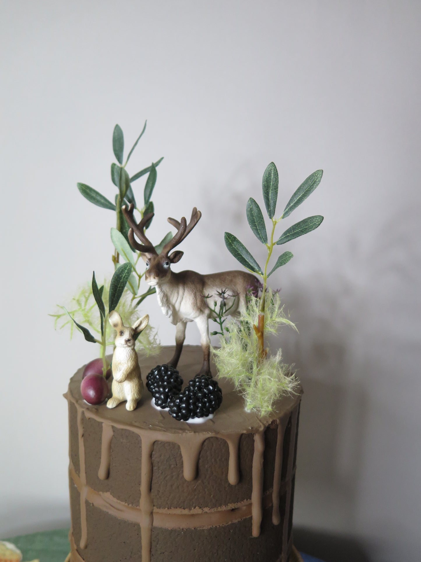 ケーキ：トナカイ&うさぎ