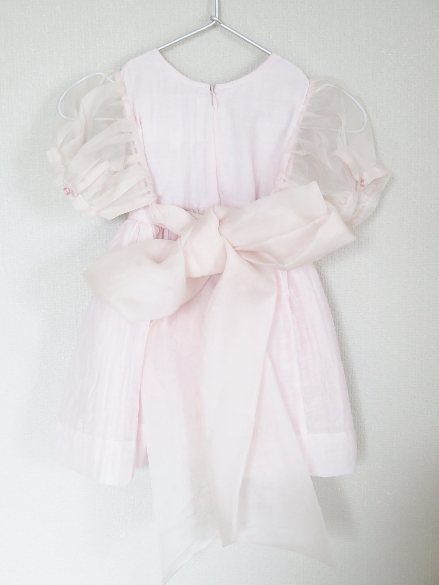 衣装：シルクドレスドレス（1 year old）