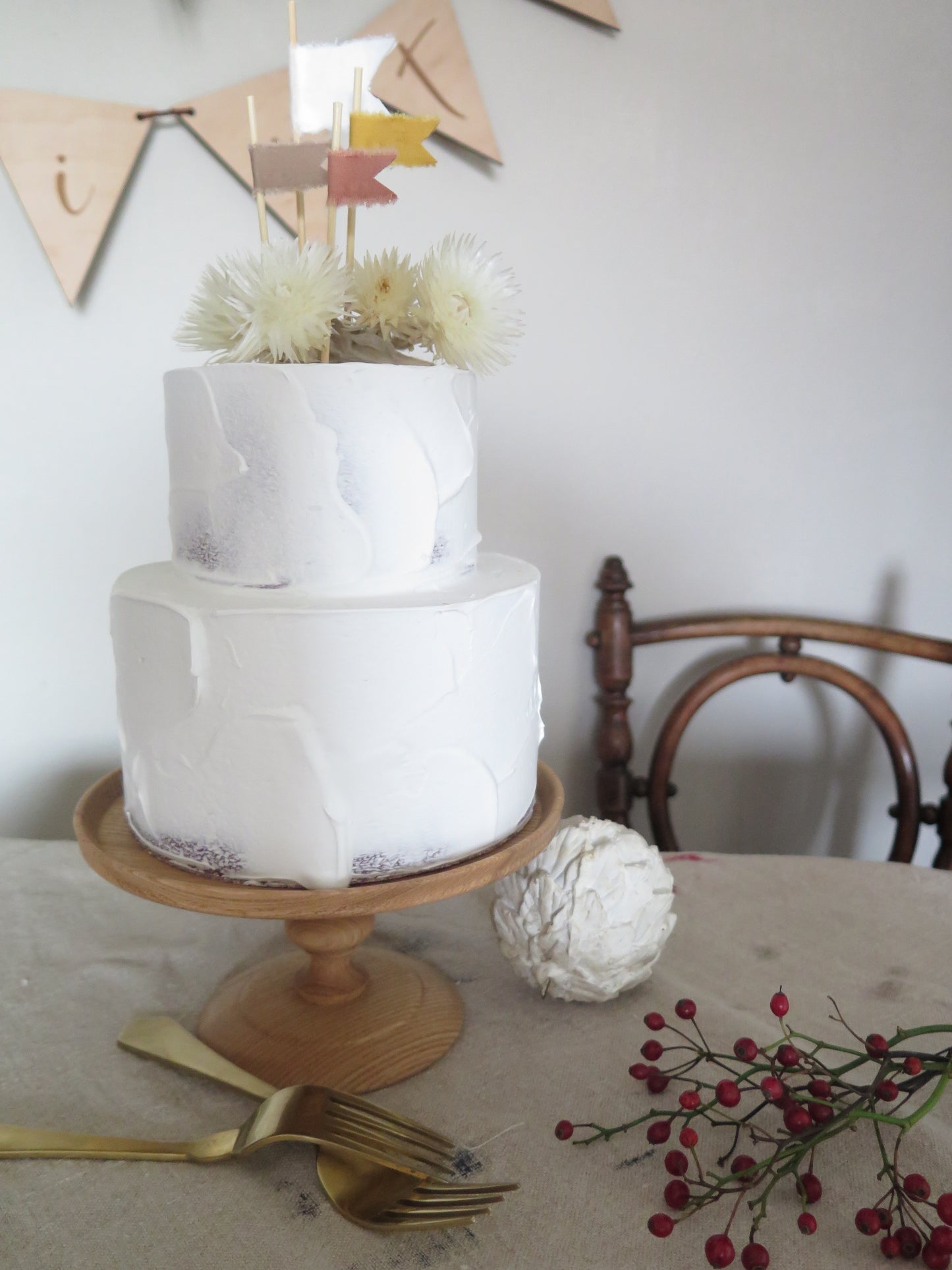 ケーキ：２段ケーキ