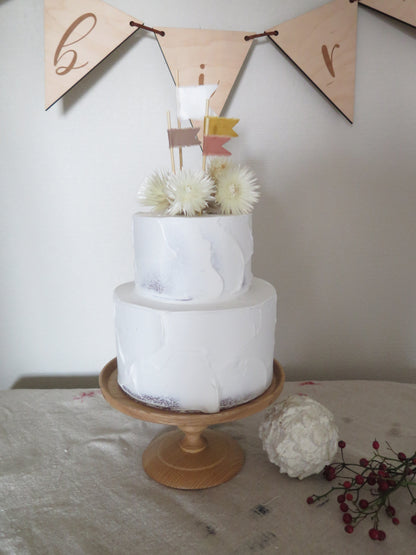 ケーキ：２段ケーキ