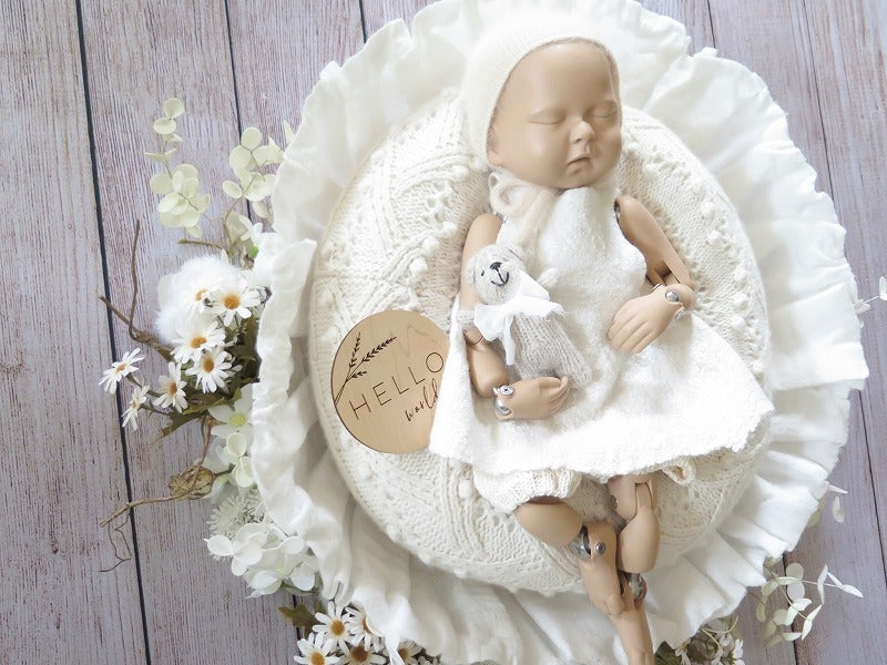 セルフニューボーンフォトのレンタル商品ホワイトナチュラルセット