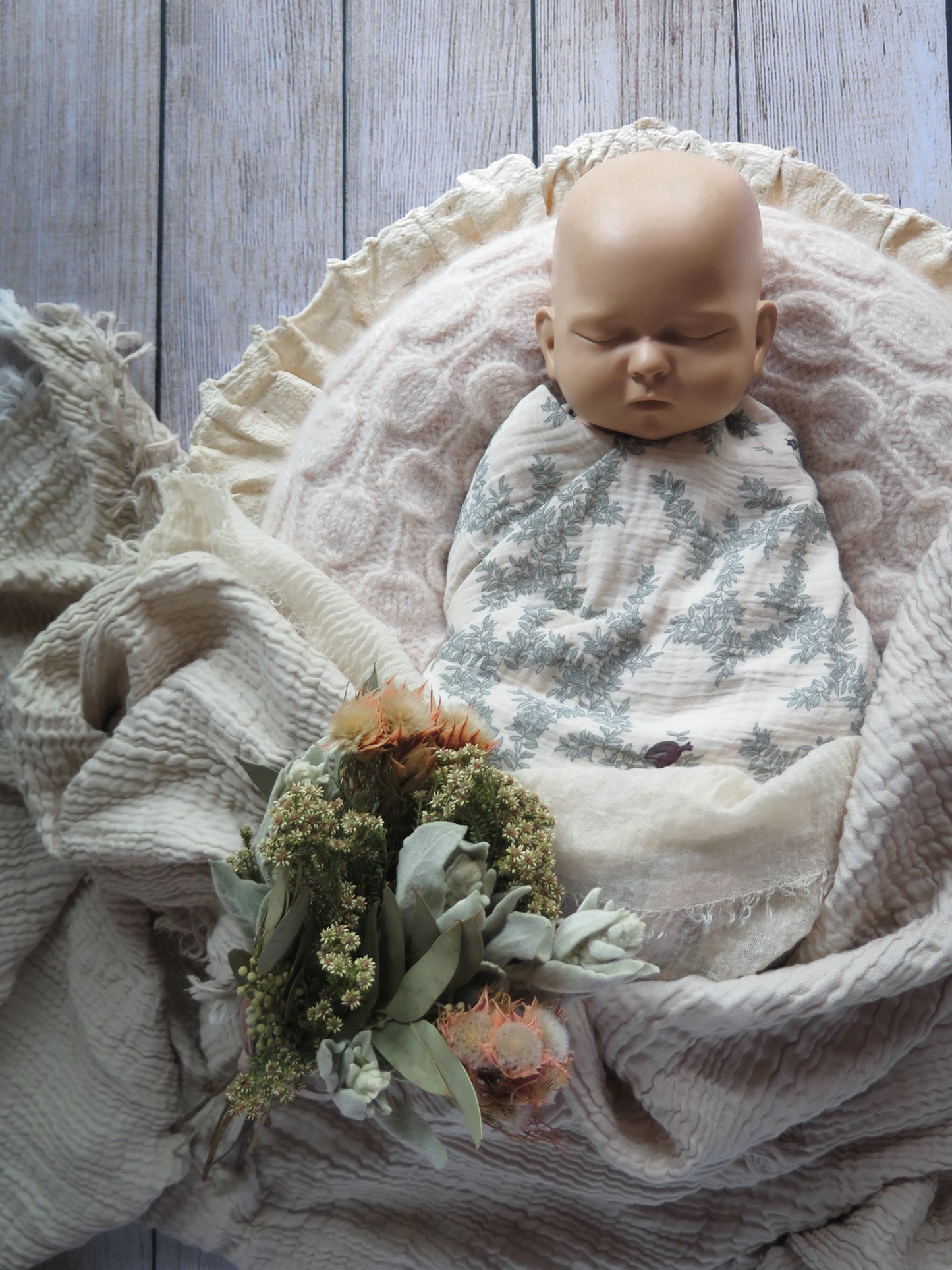 セルフニューボーンフォトのレンタル商品ベージュナチュラルセット