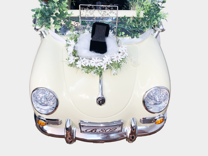 1. 車体前部：銀ワイヤーの箱と花（指輪ケース非付属）